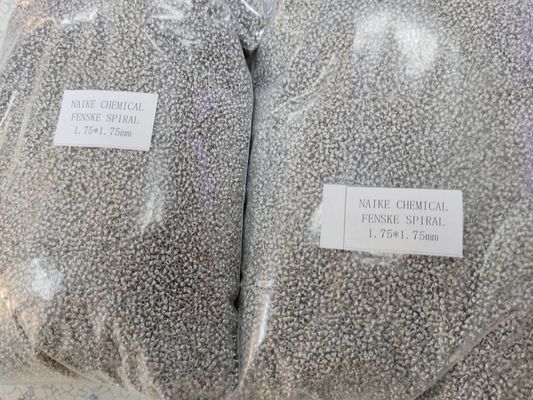 Нержавеющая сталь 304 Fenske спиральная лабораторная упаковка 1.75 * 1.75 мм для процесса дистилляции